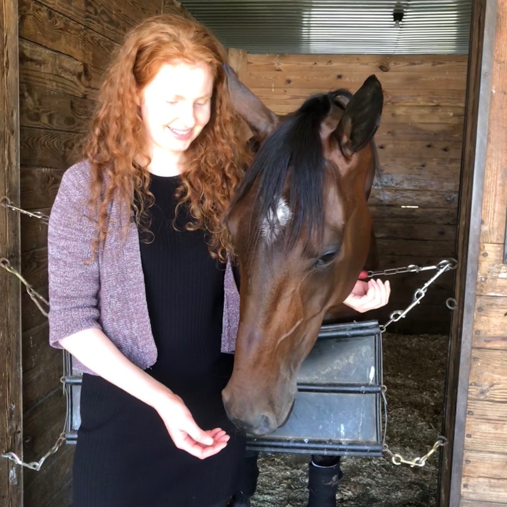 Meet your Posher, Elizabeth